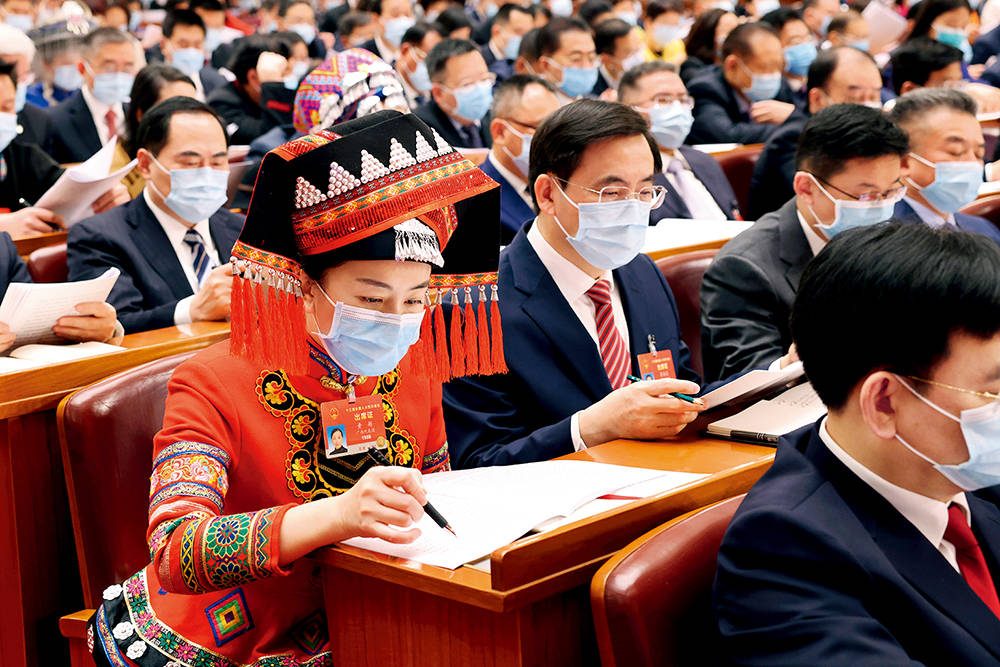 瞭望·瞭望访谈 | 用科技打好三北工程攻坚战——专访中国工程院院士朱教君