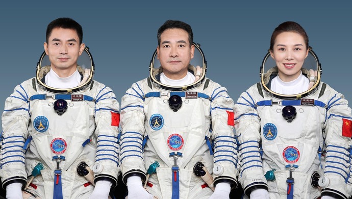 新“太空出差三人组”独家揭秘！走近神十八航天员李聪