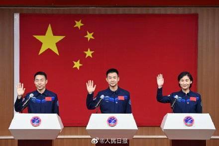 新“太空出差三人组”独家揭秘！走近神十八航天员李广苏