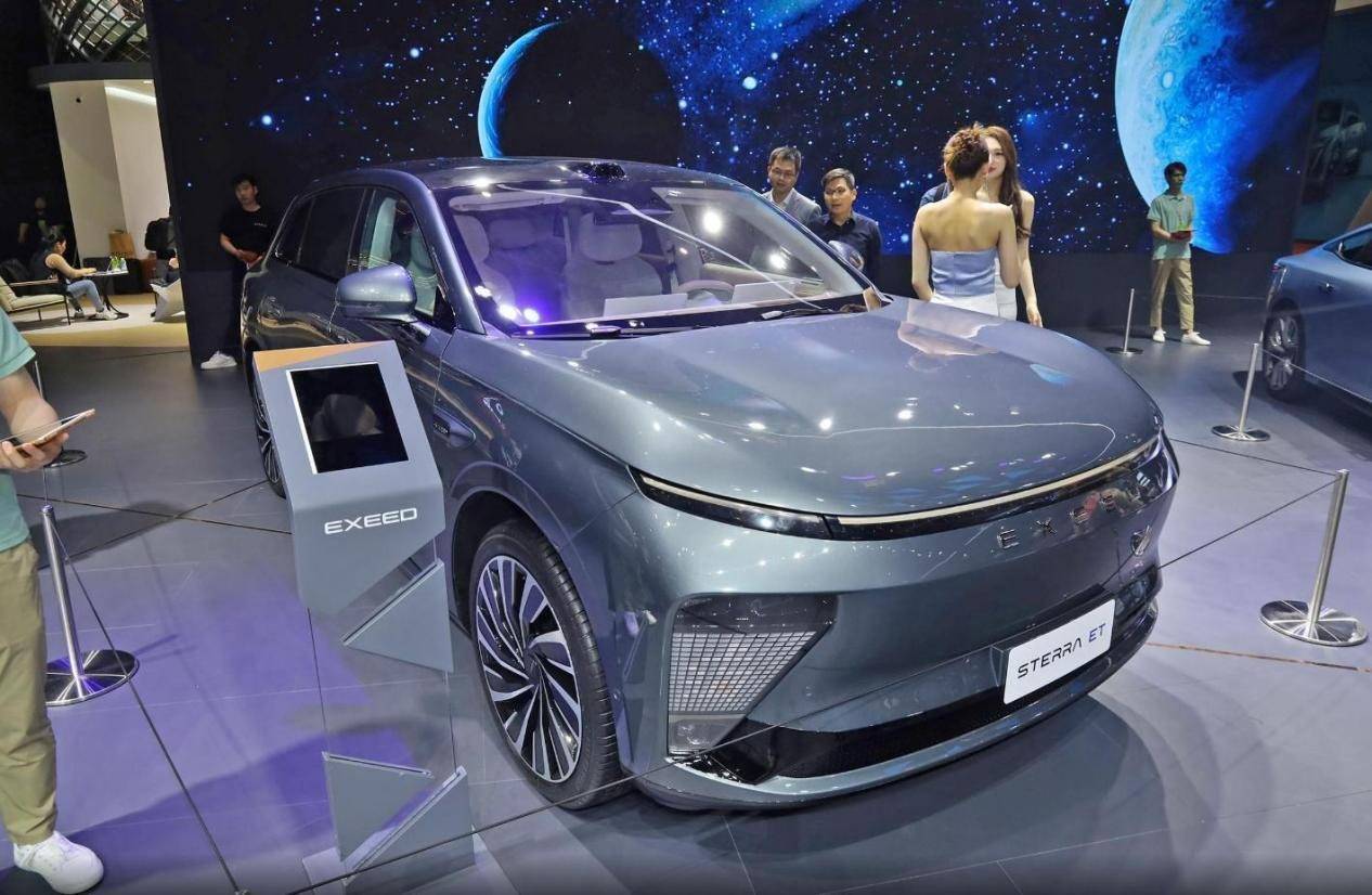 智能汽车亟待系好网络“安全带”