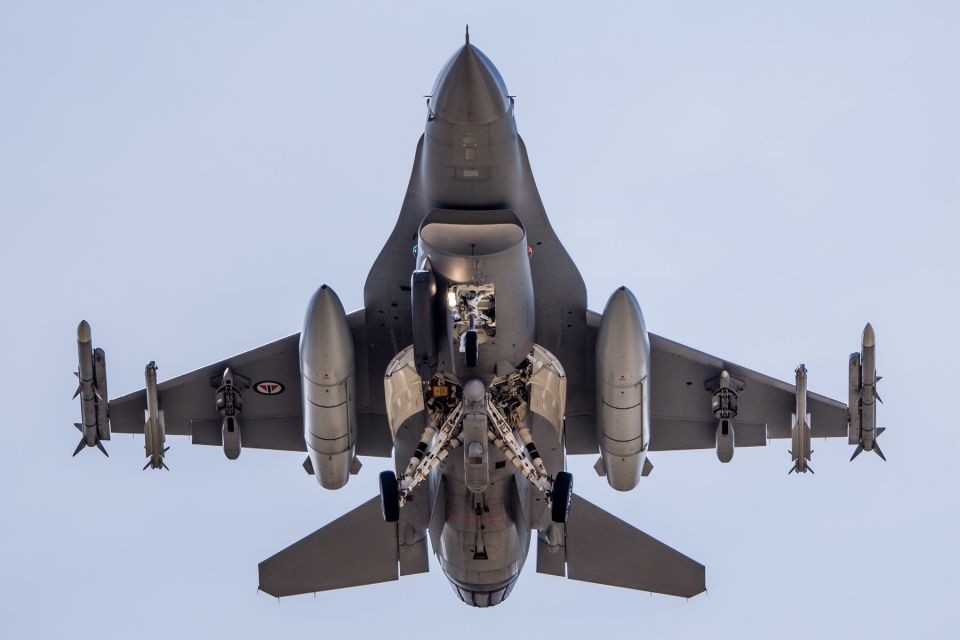 新华社消息｜我国新一代载人运载火箭三级液氢液氧发动机长程高模试验取得圆满成功