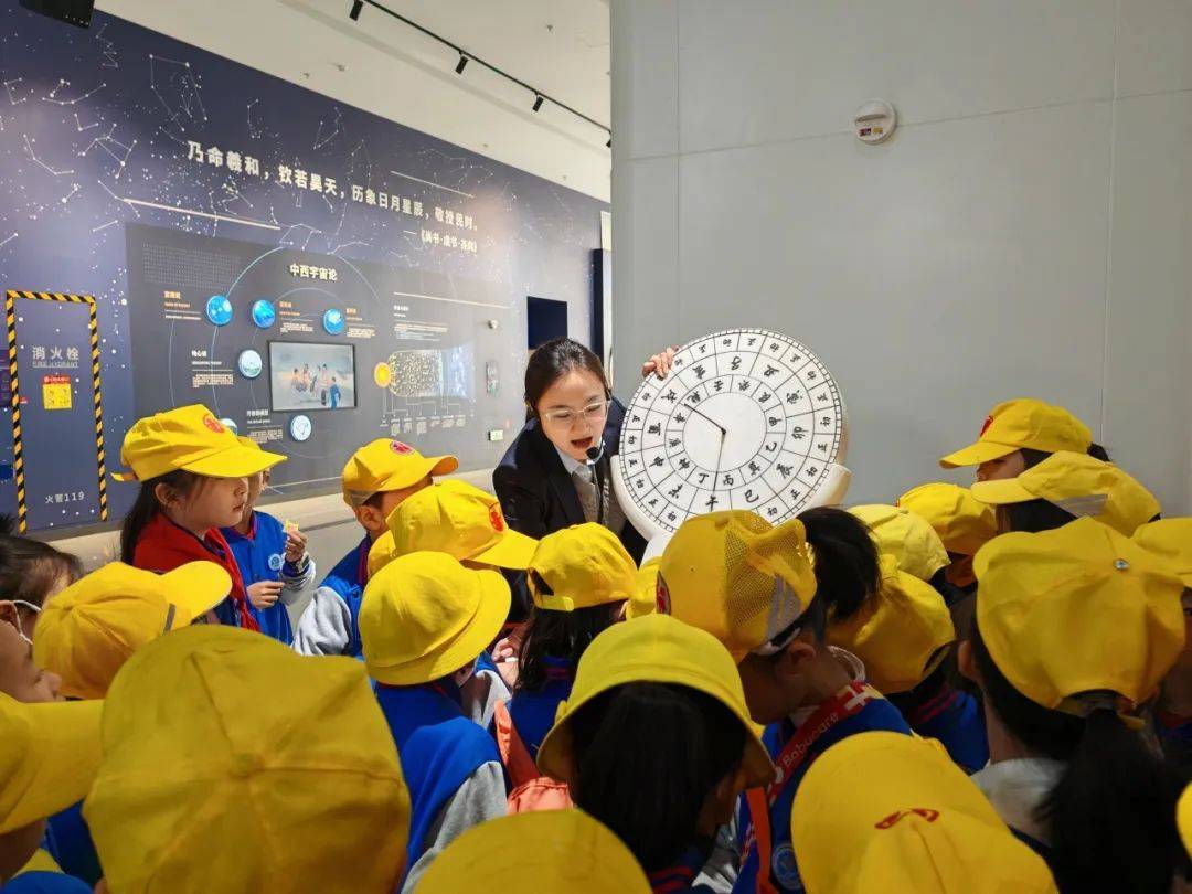 点亮小听众的科学梦想