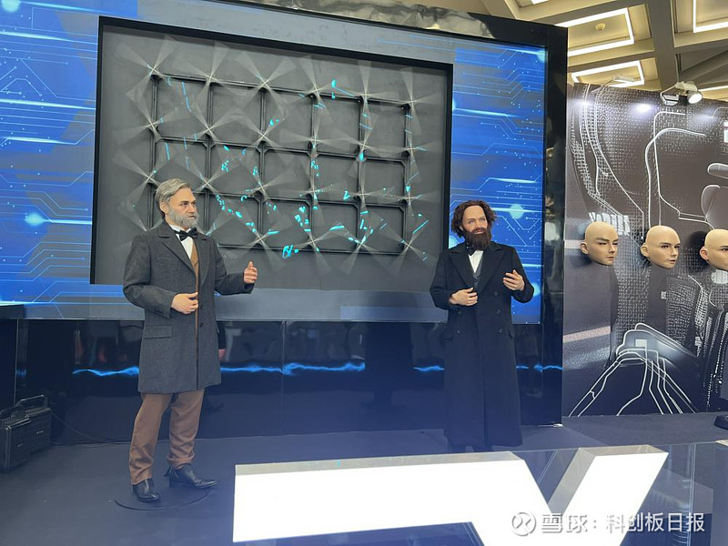 北京首家机器人主题餐厅来了！记者实探“色香味”